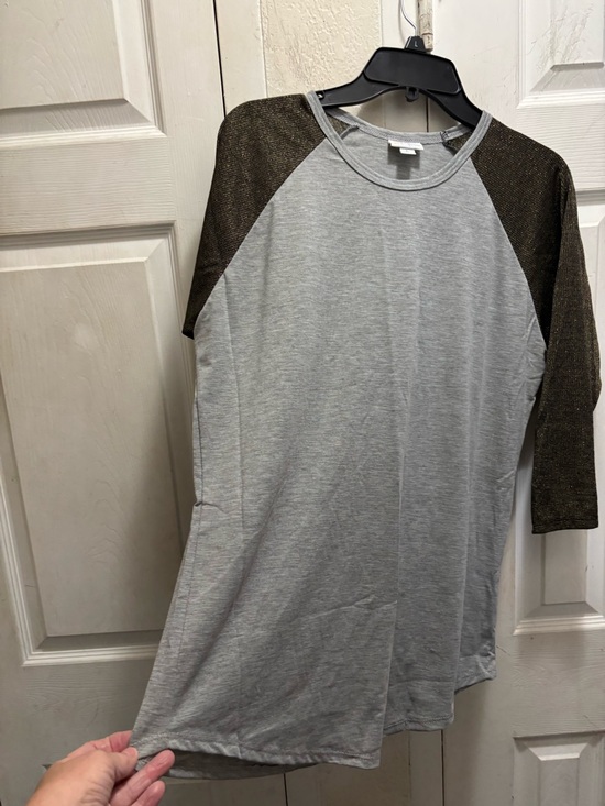 LuLaRoe Tops - LuLaRoe Gray Tee with Metallic Olive-Gold Sleeves
